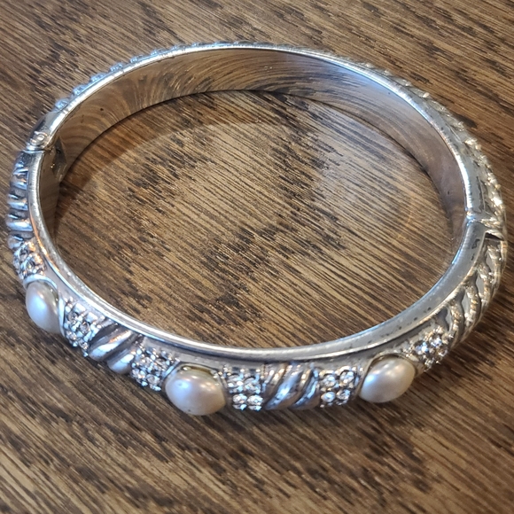 Brighton Crystal and Pearl Silver Plated Bangle Magnetic Closure - Picture 2 of 7